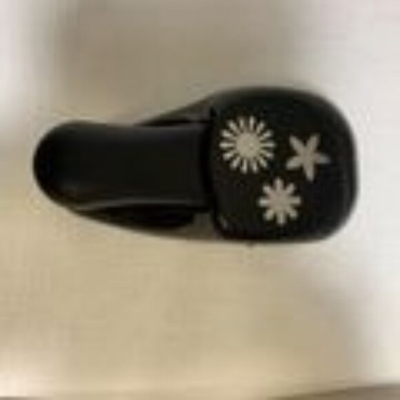 Stampin Up! Triple Trio Flower Punch Craft Tool Black RARE Retired - Picture 1 of 9